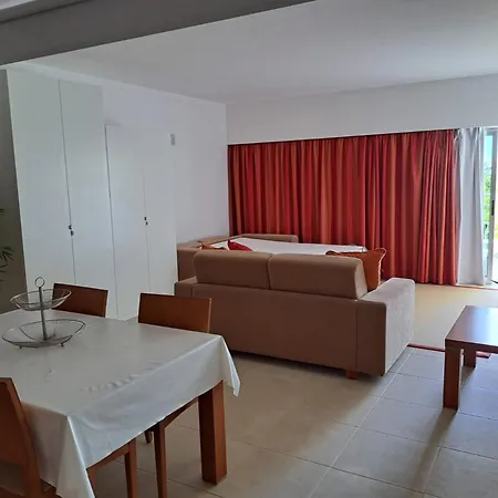 Marina View With Pool 아파트 *