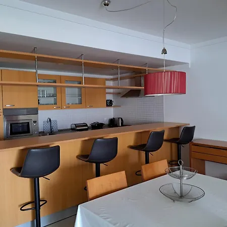 Marina View With Pool 포티마오